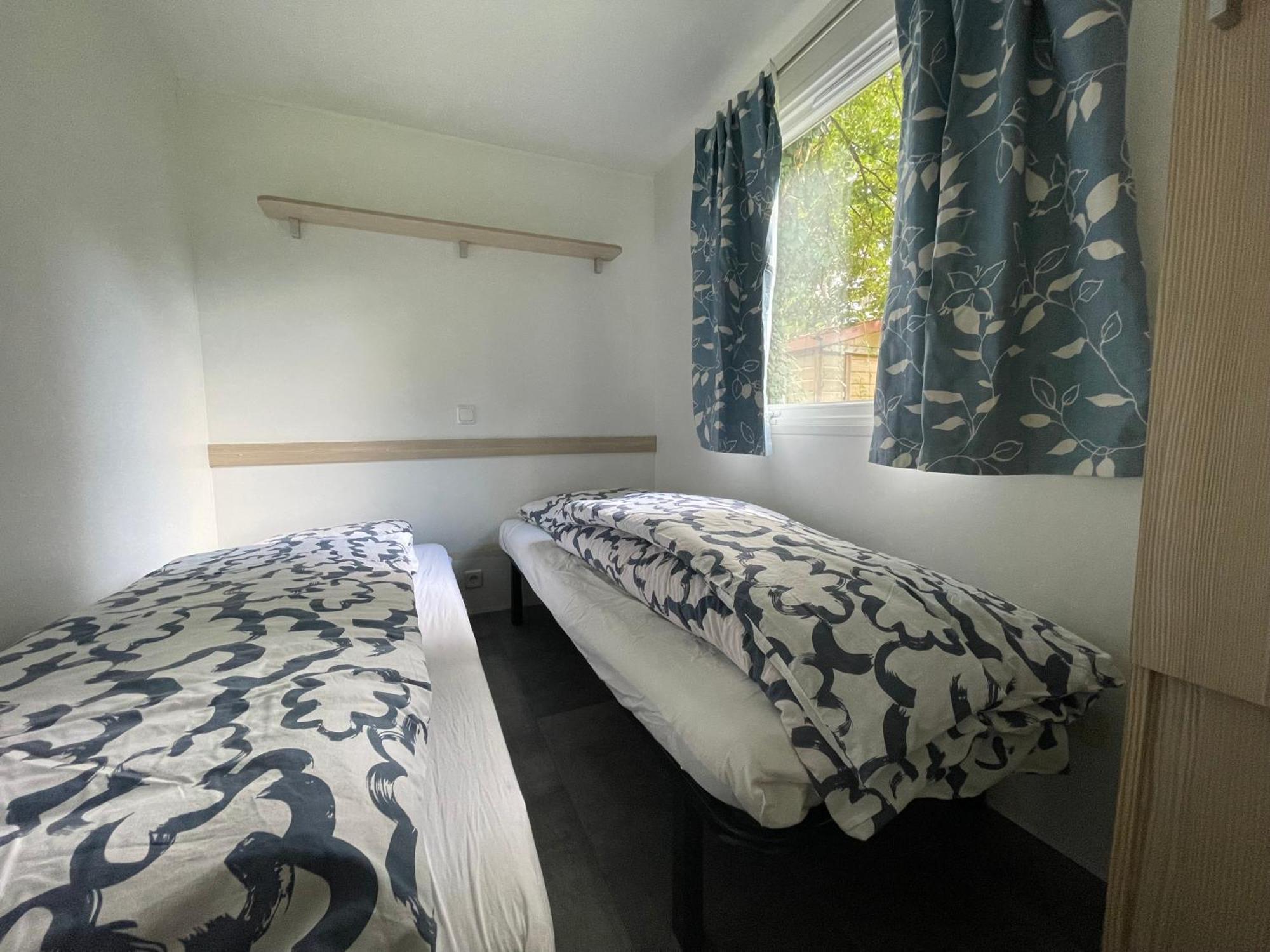 Chez Roger - Bungalow Climatise Avec Tv - 2 Chambres 4 Personnes Boofzheim Ngoại thất bức ảnh